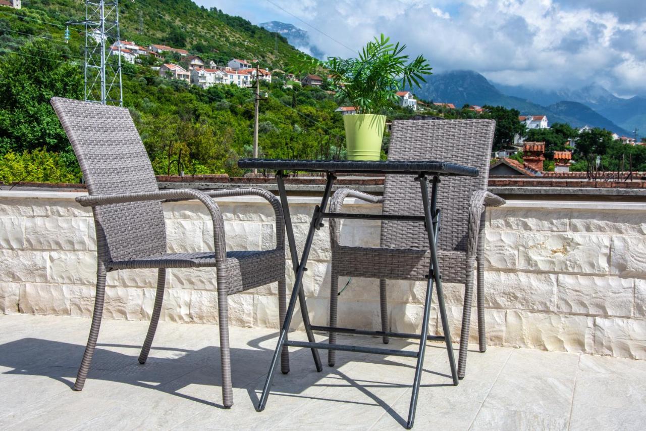 Ralux apartman Tivat Exterior foto