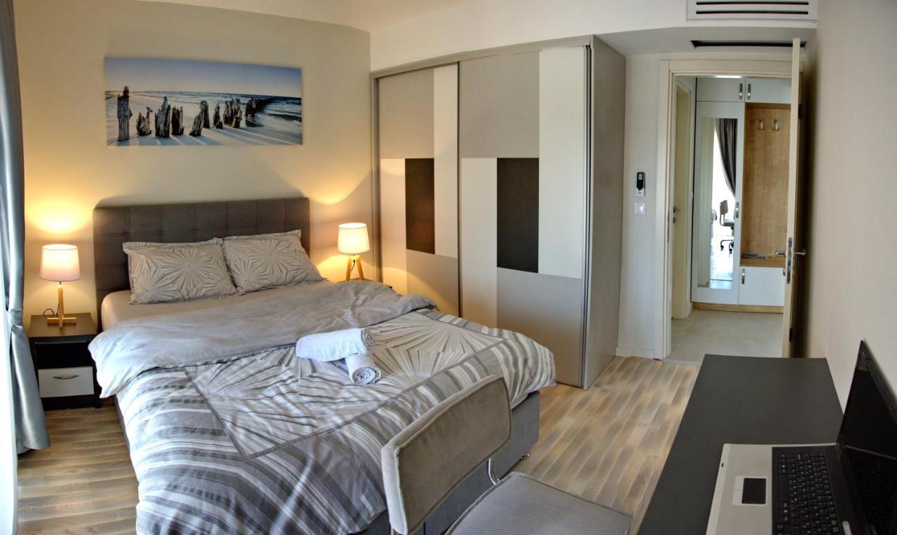 Ralux apartman Tivat Exterior foto
